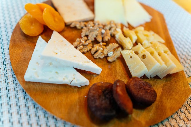 PRIVATE Istanbul Food Tour - 10 Tastings including Raki & Padi - Your Guide Really Does the Heavy Lifting