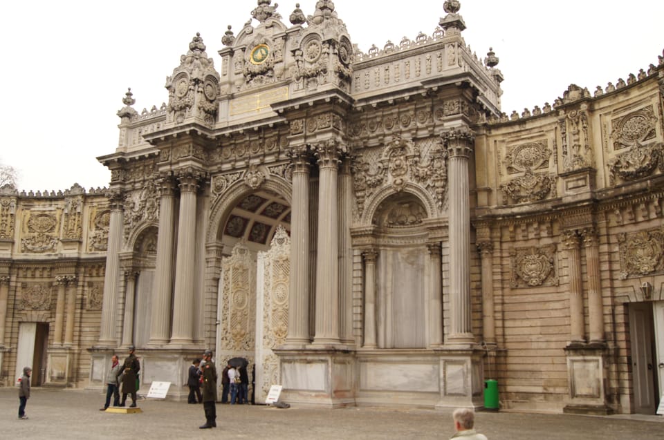 Private Istanbul Highlights Tour with a VIP Van - Flexible Highlights: Ancient, Ottoman, and Bazaar Choices