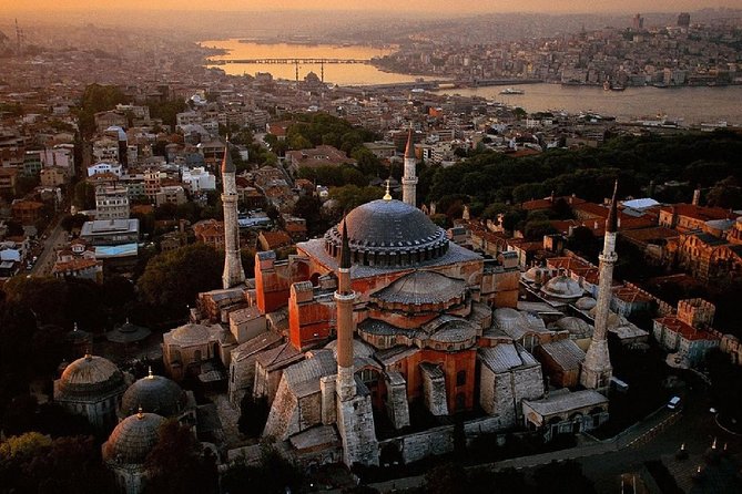 Private Istanbul Layover Tour - Morning in Istanbul: Hagia Sophia, Blue Mosque, Hippodrome, Grand Bazaar
