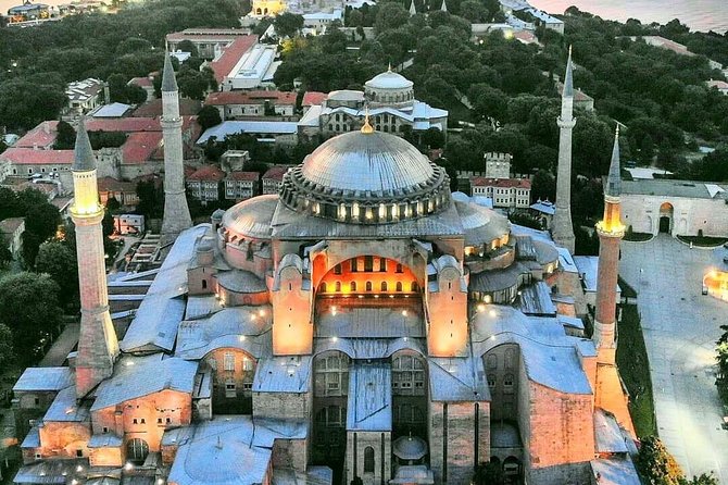 Private Istanbul Old City Tour - Hagia Sophia Grand Mosque: The Interior That People Remember