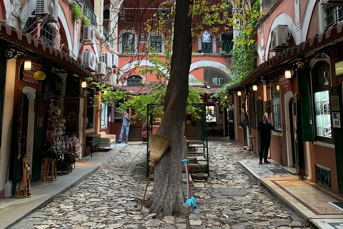 Private Istanbul Shopping Tour - Rugs, tiles and leather shopping - Ethical Shopping: What It Means Here (and What to Expect)