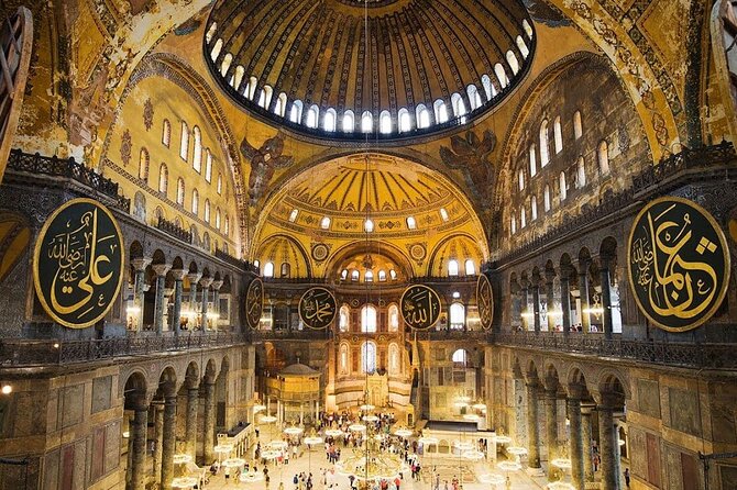 Private Istanbul Tour Experience | Luxury Services - Best Quality - Basilica Cistern: an underground stop that feels like a movie set
