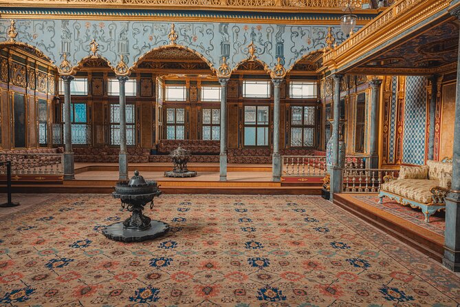 Private Istanbul Tour: Explore the City's Classics with a Guide - Basilica Cistern (Yerebatan Sarnıcı): a cool underground pause