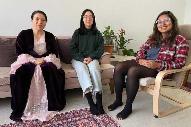Private Kurdish Music Session Istanbul - Ancient Music Dengbeji - Dengbej in a Kağıthane home: what you’re stepping into