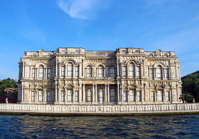 Private Luxury Yacht Cruise in Istanbul Bosphorus - Key Things to Know Before You Go