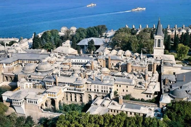 Private & Mini Group Istanbul 7 hours Tour with TRAM. Save time - Grand Bazaar in 90 Minutes: See the Classics, Shop With Purpose
