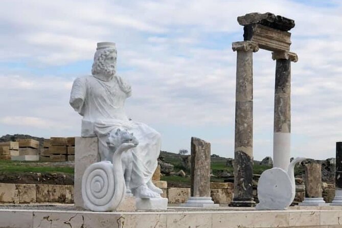 Private Pamukkale Day Tour from Istanbul by Plane - The guide makes a difference: how communication affects your day