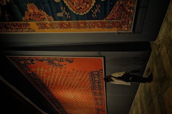 Private Turkish Carpet Shopping at Historic Caravanserai - How the guide reads motifs and patterns with you