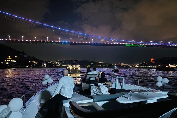 Romantic Night Cruise Live Violinist - Should you book this Romantic Night Cruise?