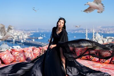 Rooftop Photoshoot in Istanbul - Süleymaniye Mosque First: A Landmark Backdrop That Actually Looks Good in Photos