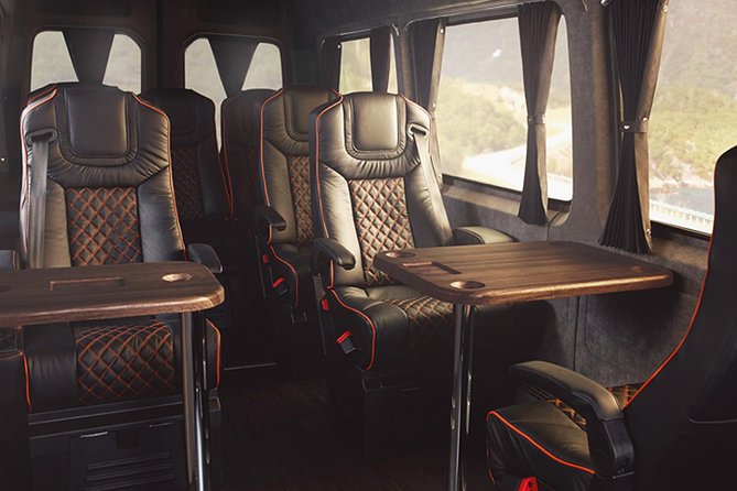 Sabiha Gokcen Airport Transfer (1-13 passengers) - One way - Flight Tracking That Cuts Stress: Dispatch + GPS in Real Time
