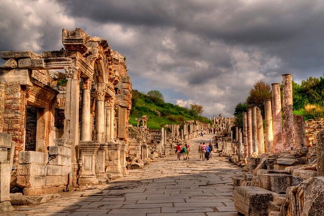 Semi-Private Tour to Laodicea, Pamukkale, Hierapolis with Lunch - Istanbul to Denizli Flights: The Secret to a Longer Day With Less Fatigue