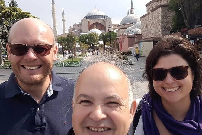 SKIP-THE-LINE: Istanbul City Highlights Tour w/LUNCH - Topkapi Palace: Ottoman Government, Harem, Treasury, and the Time Crunch
