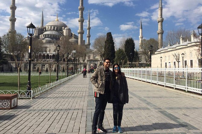 SKIP-THE-LINE: Treasures of istanbul w/LUNCH - Skip-the-line support: what saves time (and what adds cost)