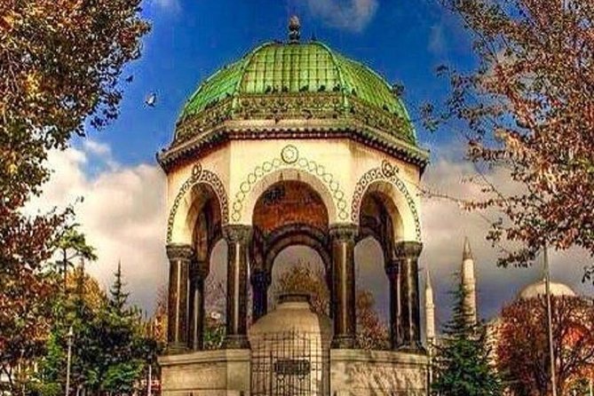 Skip-The-Line:1, 2 or 3 Days Private Istanbul Guided Tour - Dolmabahce Palace, Bosphorus Strait, and Galata Tower: the Europe-Asia perspective