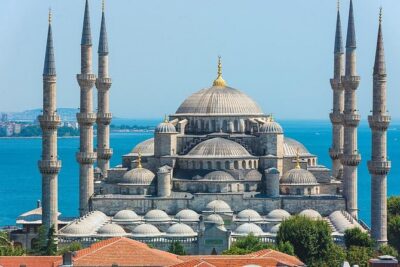 Small Group Istanbul Full-Day Shore Excursion: Hagia Sophia, Topkapi Palace, Blue Mosque, Hippodrome and Grand Bazaar - Blue Mosque visit: ticket included, and you’ll want the right mindset