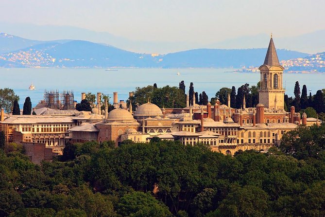 Small Group Istanbul Full-Day Shore Excursion: Hagia Sophia, Topkapi Palace, Blue Mosque, Hippodrome and Grand Bazaar - Grand Bazaar shopping: time-limited, so go in with a plan