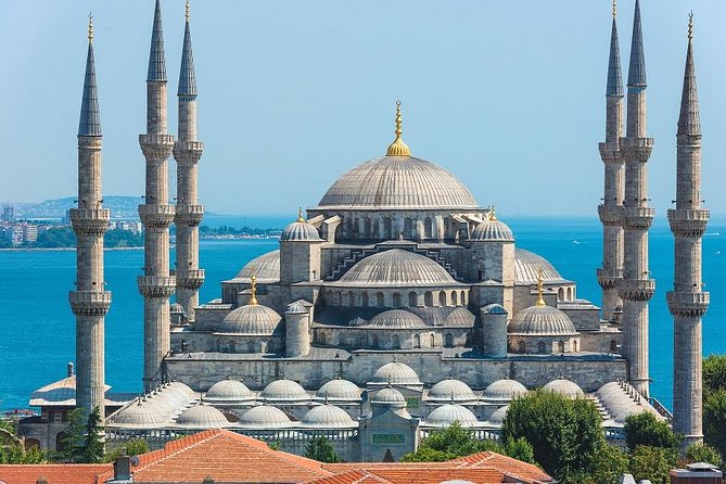 Small Group Istanbul Full-Day Shore Excursion: Hagia Sophia, Topkapi Palace, Blue Mosque, Hippodrome and Grand Bazaar - Blue Mosque visit: ticket included, and you’ll want the right mindset