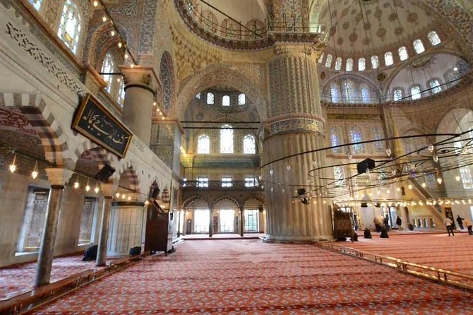 Small Group Tour - Full Day Istanbul City Tour - Hagia Irene Museum: The Quiet Byzantine Add-On at Topkapi