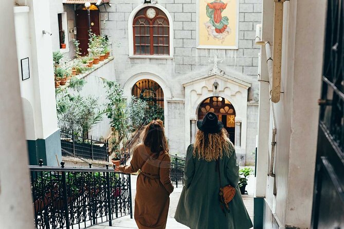 Street Food & Wine Pairing Kadikoy Evening Tour - Why Kadıköy at night is such a smart choice