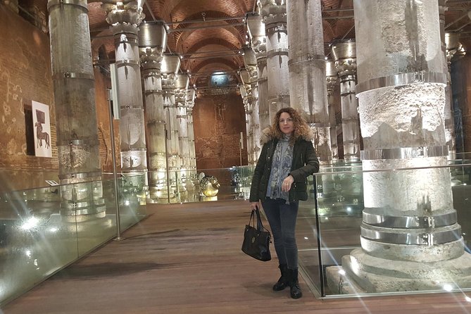 Sultanahmet Old City Tour - Private - Grand Bazaar: a smart shopping hour with optional carpets