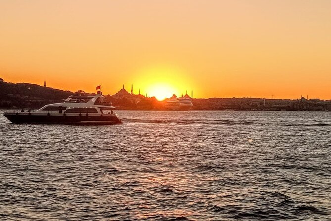 Sunset Cruise with Dinner in Bosphorus - The sunset pause by Maiden’s Tower and the champagne toast moment