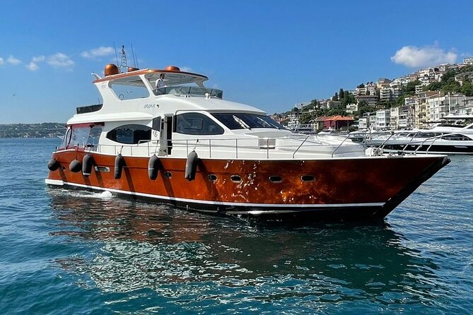 Sunset / Noon Bosphorus Cruise by Private Yacht - Price and group size: what the $445 fee really means