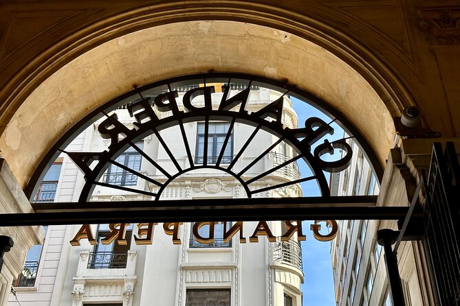 Taksim to Galata Walking Tour: Secret Passages & Local Hangouts - Passage Hazzopulo: The Quiet Connector