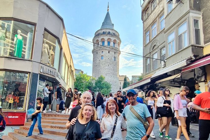 Taksim to Galata Walking Tour: Secret Passages & Local Hangouts - İstiklal Caddesi for 30 Minutes: The Main Street, But With Guidance