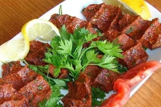 Taste Of Old City Street Food Tour with Local Guide - Starters you’ll actually remember: soup, rice, mussels, çiğ köfte
