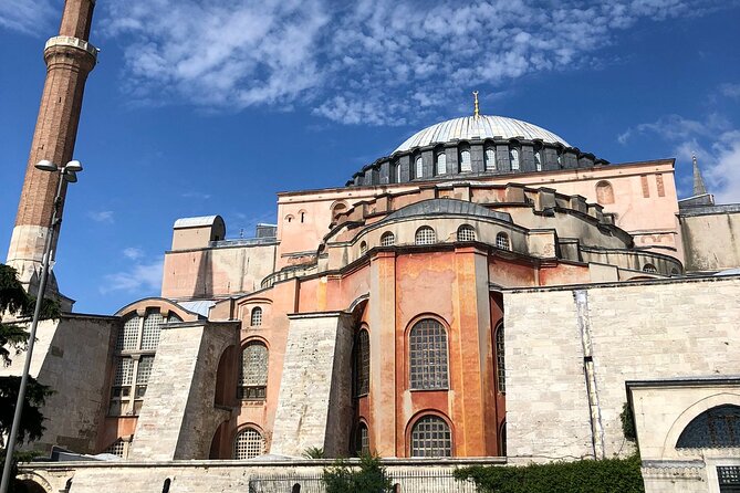 Topkapi Palace and Basilica Cistern Combo Tour in Istanbul - Stop 1: Topkapi Palace Museum, 90 minutes that actually counts