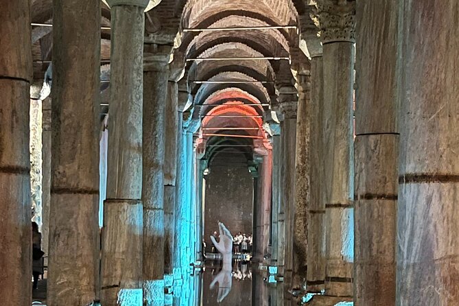 Topkapi Palace/Harem, Basilica Cistern, Grand Bazaar Private tour - Topkapi Palace and Harem: Ottoman Power Meets Everyday Details