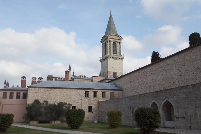 Topkapi Palace Harem Ticket & Tour-Prepay & Balance at meeting - English Tour and Group Size: Who This Fits Best