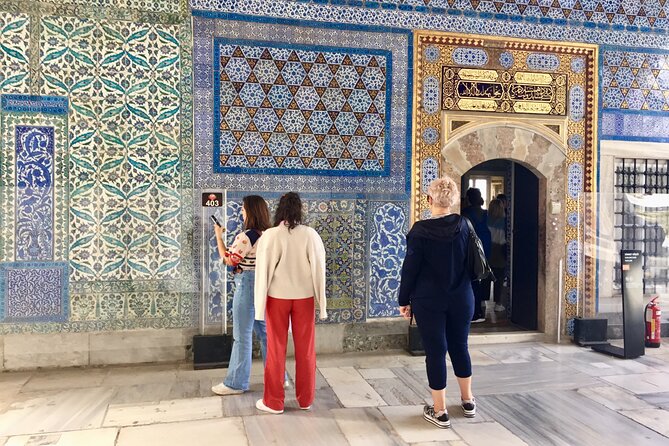 Topkapi Palace with Harem and Blue Mosque Guided Tour - Price and Value: What You Pay for, What You Might Still Owe