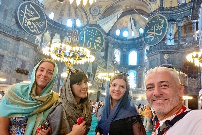 Topkapi Palace with Harem and Blue Mosque Guided Tour - Blue Mosque: Dress Right, Then Look Up