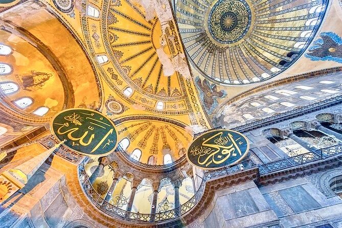 Topkapı Palace with Harem & Blue Mosque Guided Tour - Stop 1: The Blue Mosque Interior and the Sultanahmet heart
