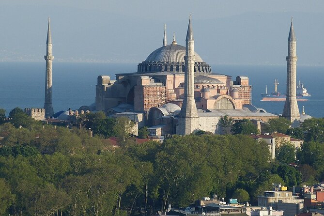 Tour to the Best Places in Istanbul in Spanish - Private - Key highlights you’ll care about
