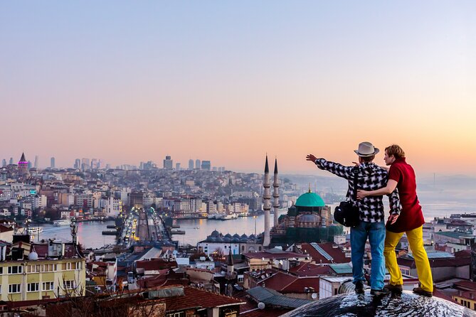 Tour to the Best Places in Istanbul in Spanish - Private - Stop 1: Blue Mosque entry and what makes it unforgettable in 30 minutes