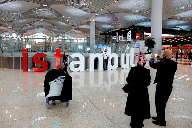 Trusted Istanbul Airport Transfer to city center - Drop-off and the final handoff in the city
