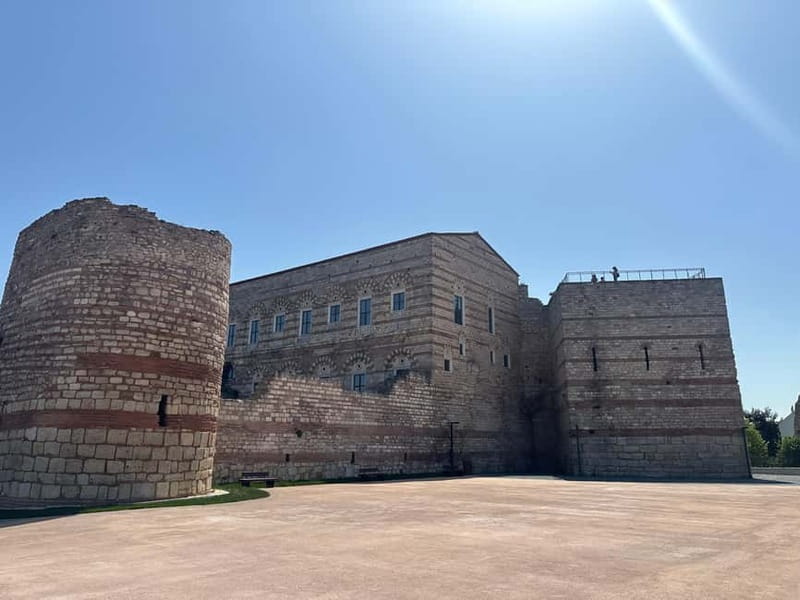 Walls of Contantinople and Blachernea Palace Tour - Palace of the Porphyrogenitus: The Roman Palace Moment