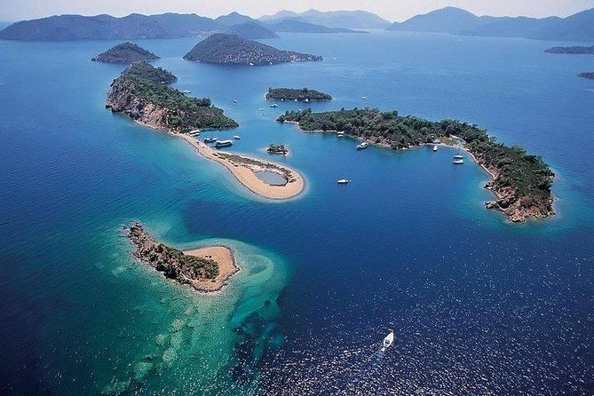 Wonders of Turkey - Gulet: Istanbul, Cappadocia, Ephesus, Fethiye - Pamukkale and Hierapolis: white travertines and Roman hot springs